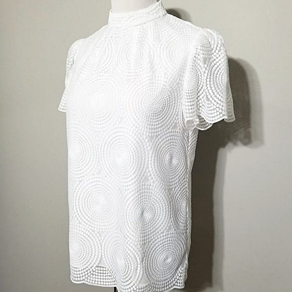 Trina Turk White Embroidered Mesh Top XS Short Puff Sleeve Blouse Mod Chic - Picture 3 of 14